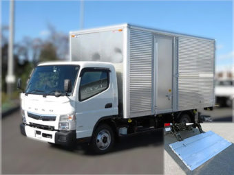 三菱ふそう トラック　キャンター（アルミバン） ワイドロング 格納パワーゲート付 / 積載3,000kg / 2,990cc / 5MT
