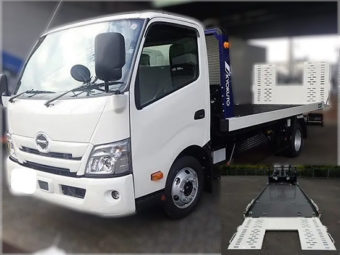 日野 トラック　デュトロ（バス・その他） 積載車 / ワイド超ロング / 極東フラトップZERO / 積載2,950kg / 4,000cc / 6MT